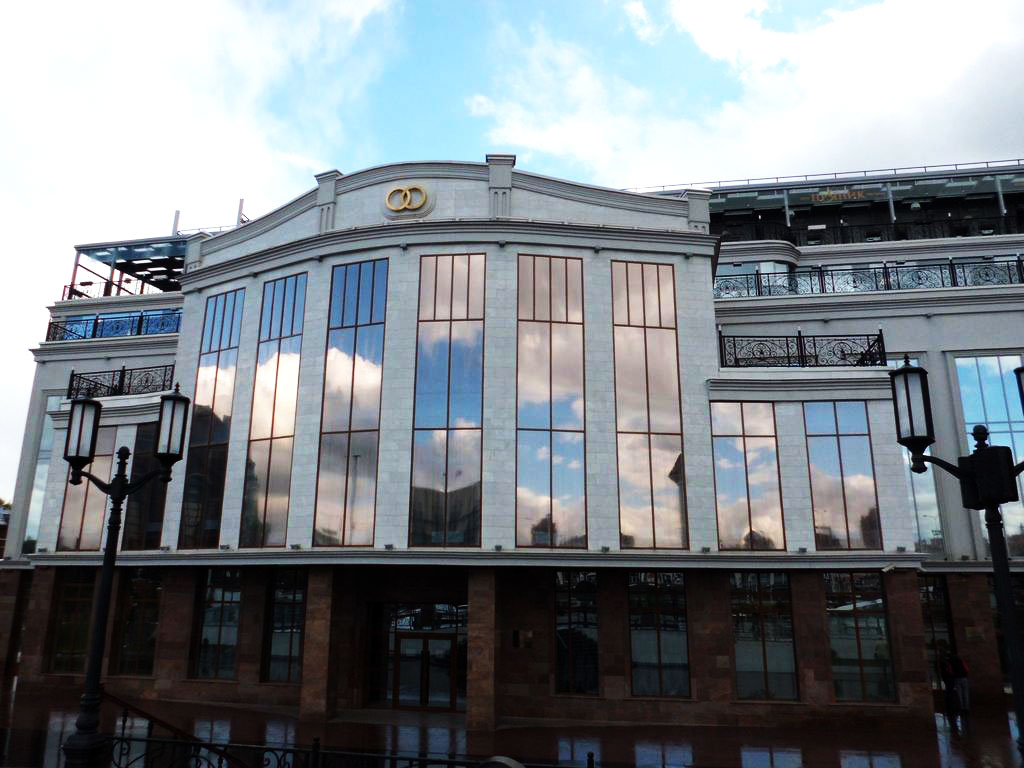 облицовка фасадов , монтажу конструкций, фасады светопрозрачные 